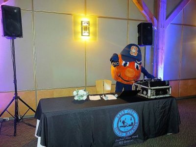 t40_mosher-maurillowedding9530_51_513383-1572614005